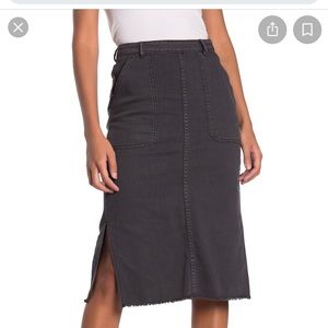 Denim midi skirt in Charcoal